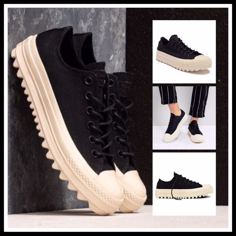 CONVERSE BLACK PLATFORM LOW TOP CHUCKS SNEAKERS - Picture 5 of 8